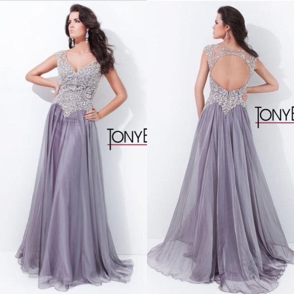 Tony Bowls Dresses & Skirts - Tony Bowls embellished bodice fit and flare long gown